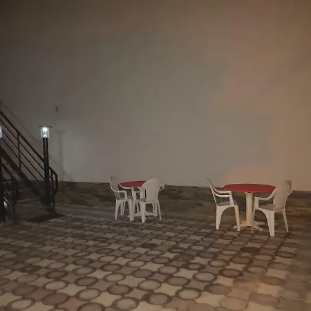 Guest house Casa Lions 3*